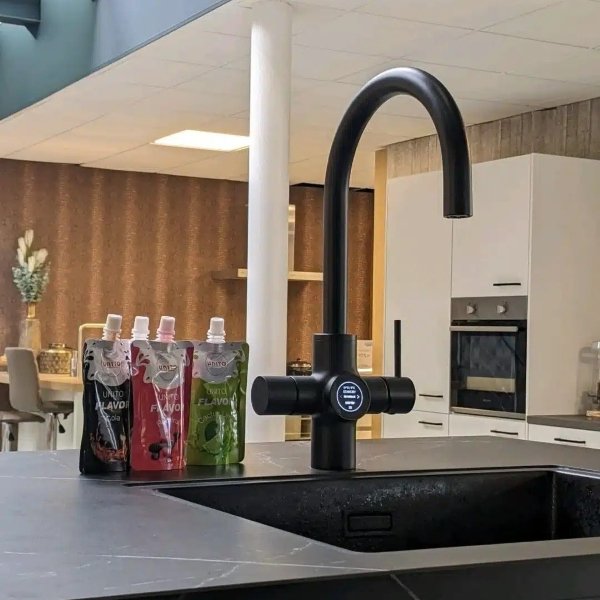 unito orbit c juice bar met touch lcd