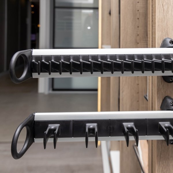 Stropdassenhouder-Servetto.jpg Stropdassenhouder Servetto zwart/aluminium